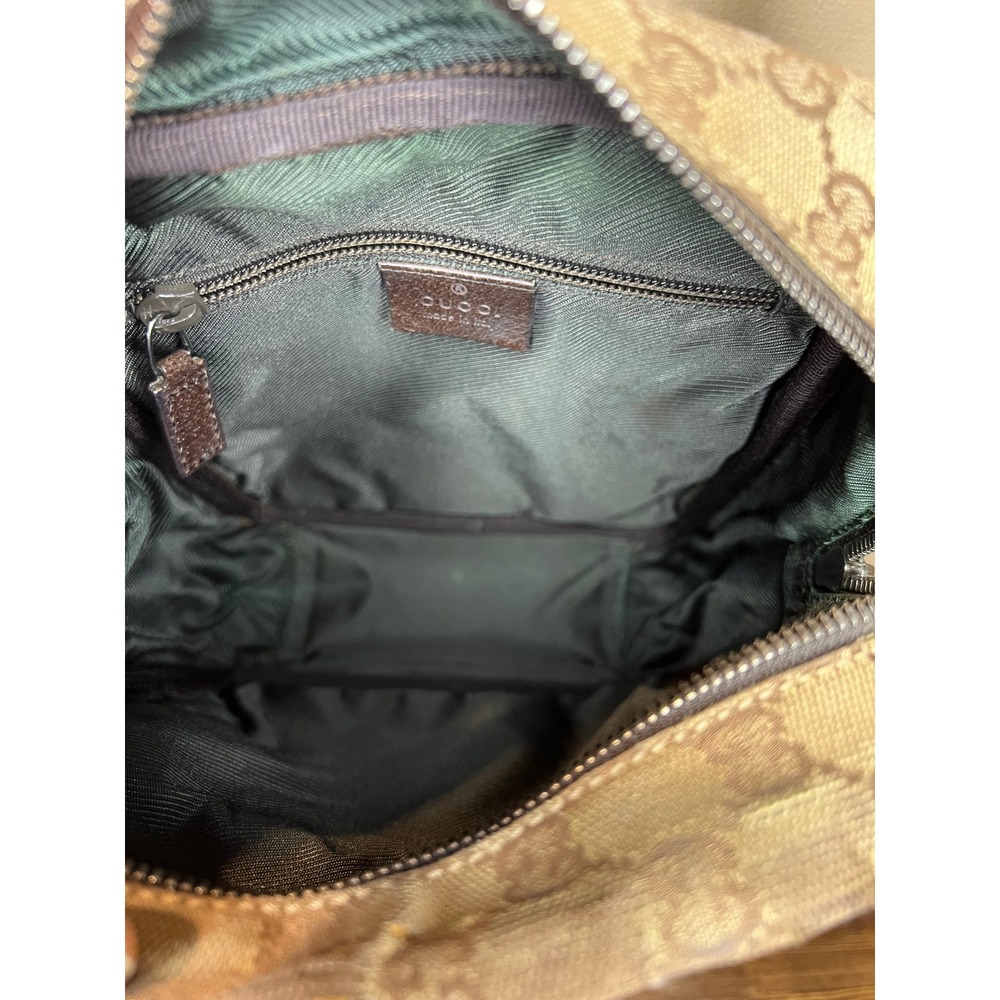 Gucci GG Canvas Messenger Bag - Picture 6 of 9